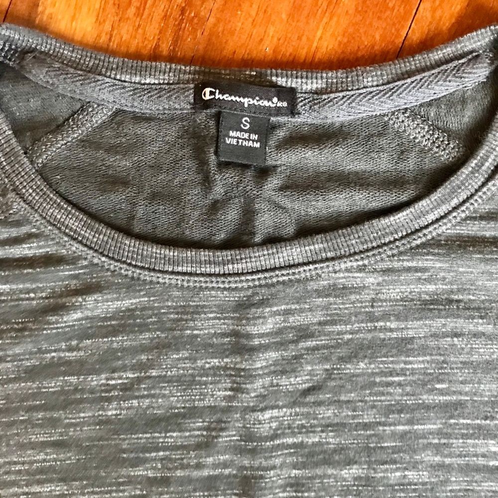 Champion Elite Performance Wear. - Picture 2 of 6